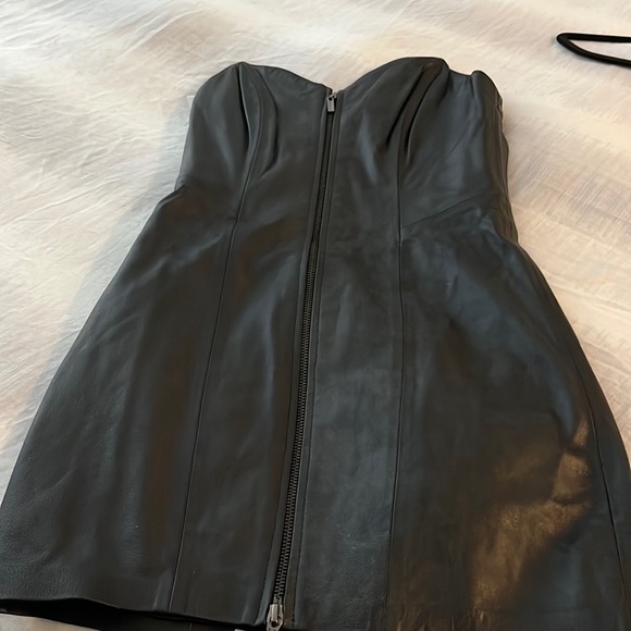 Super sexy leather zip in front dress - Picture 1 of 4